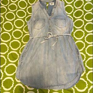 Adorable chambray pocket dress size 12